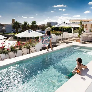 https://gatzara-suites-santa-gertrudis.ibizaislandhotels.net